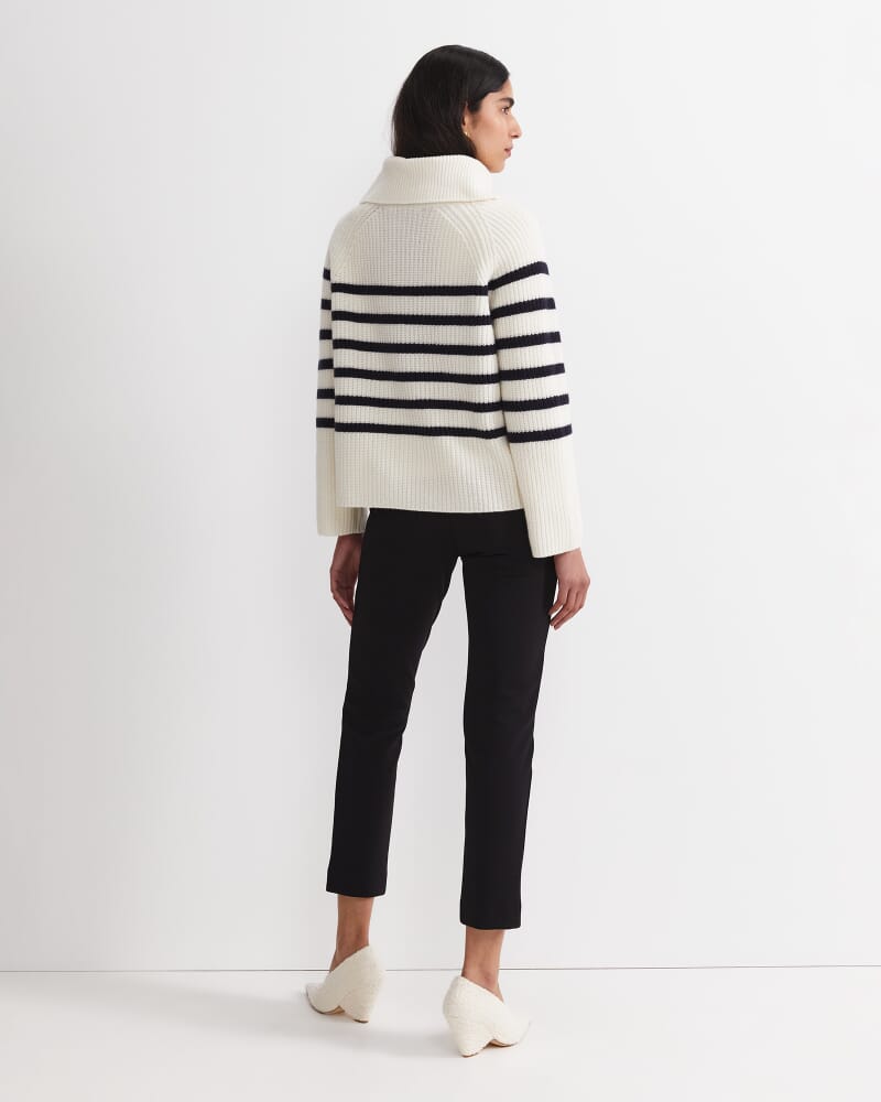 Sunshine Stripe Turtleneck Sweater in WHITE/NAVY