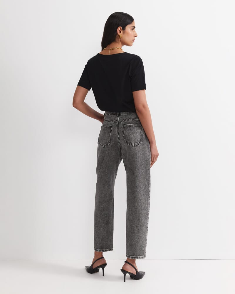 Pippa Barrel Jean in WASHED BLACK