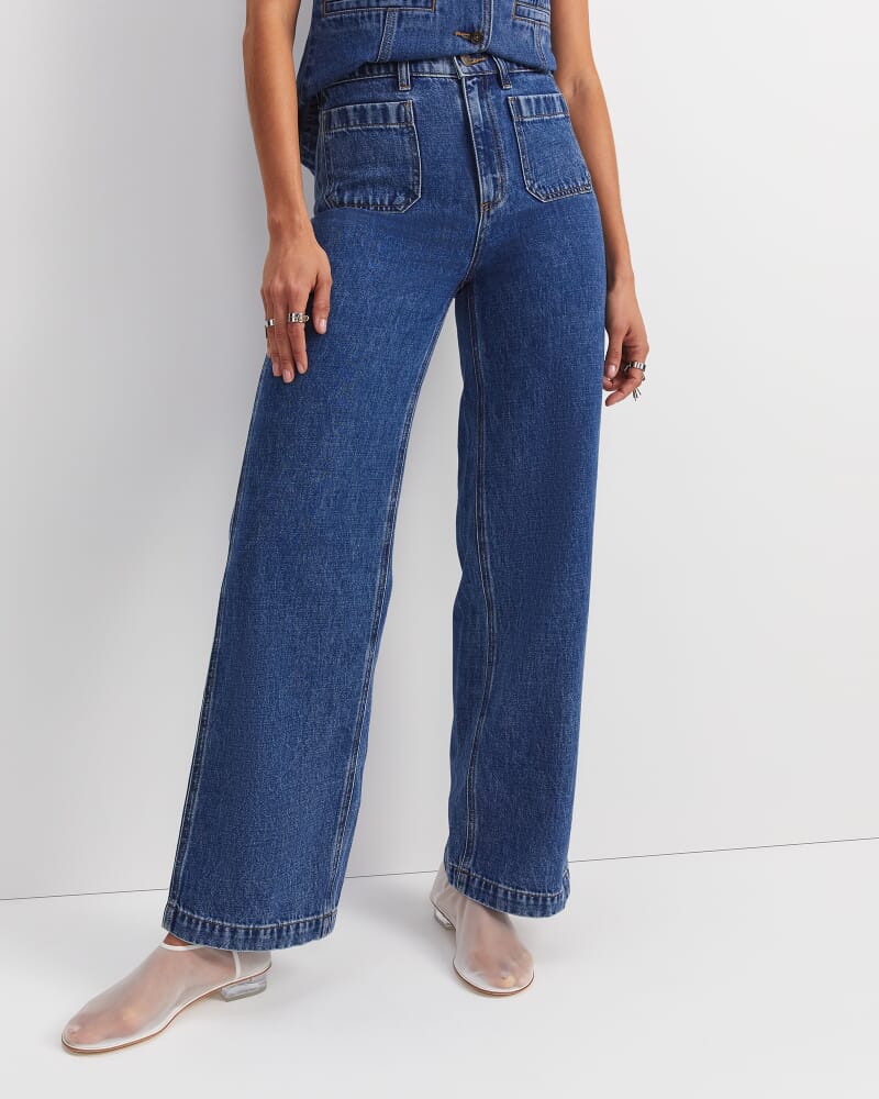 Allegra Patch Pocket Jean in MID WASH