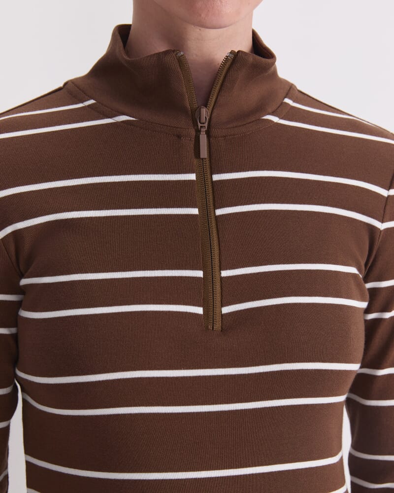 Lucy Zip Funnel Neck Top in CHOC/WHITE