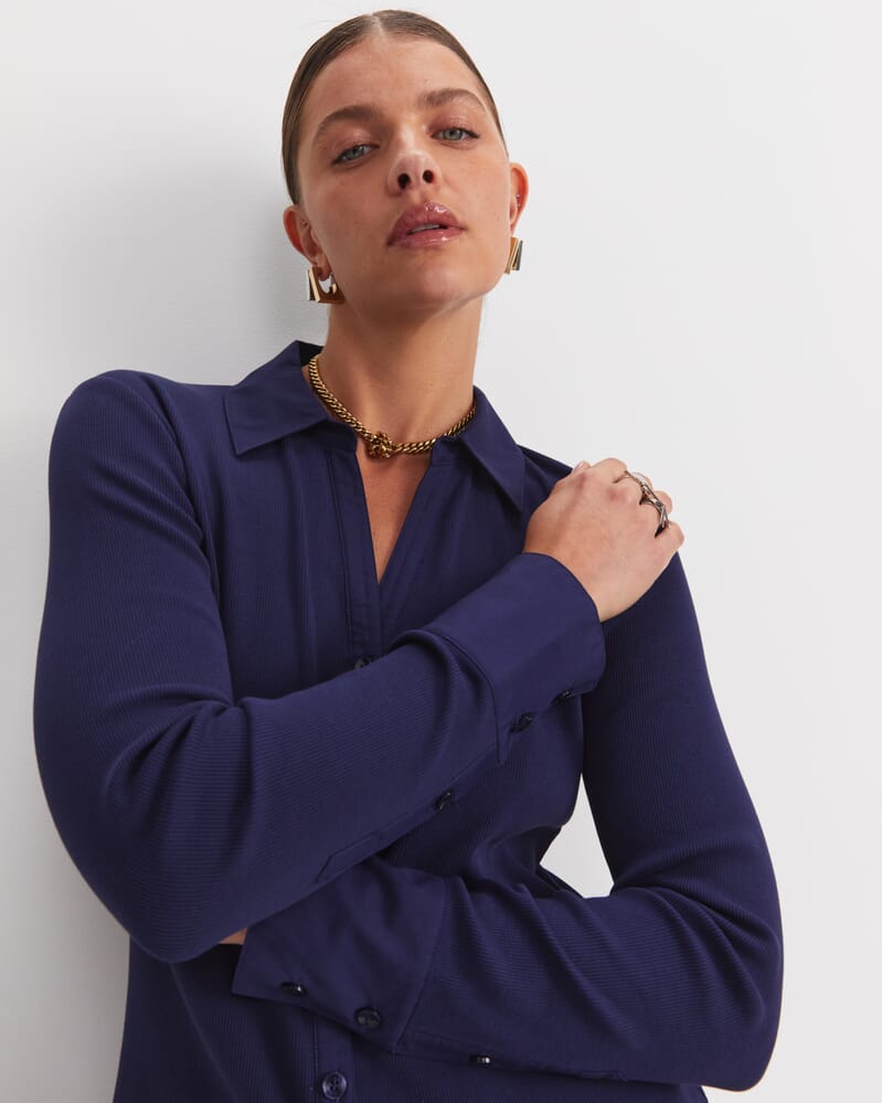 Catherine Rib Shirt in NAVY