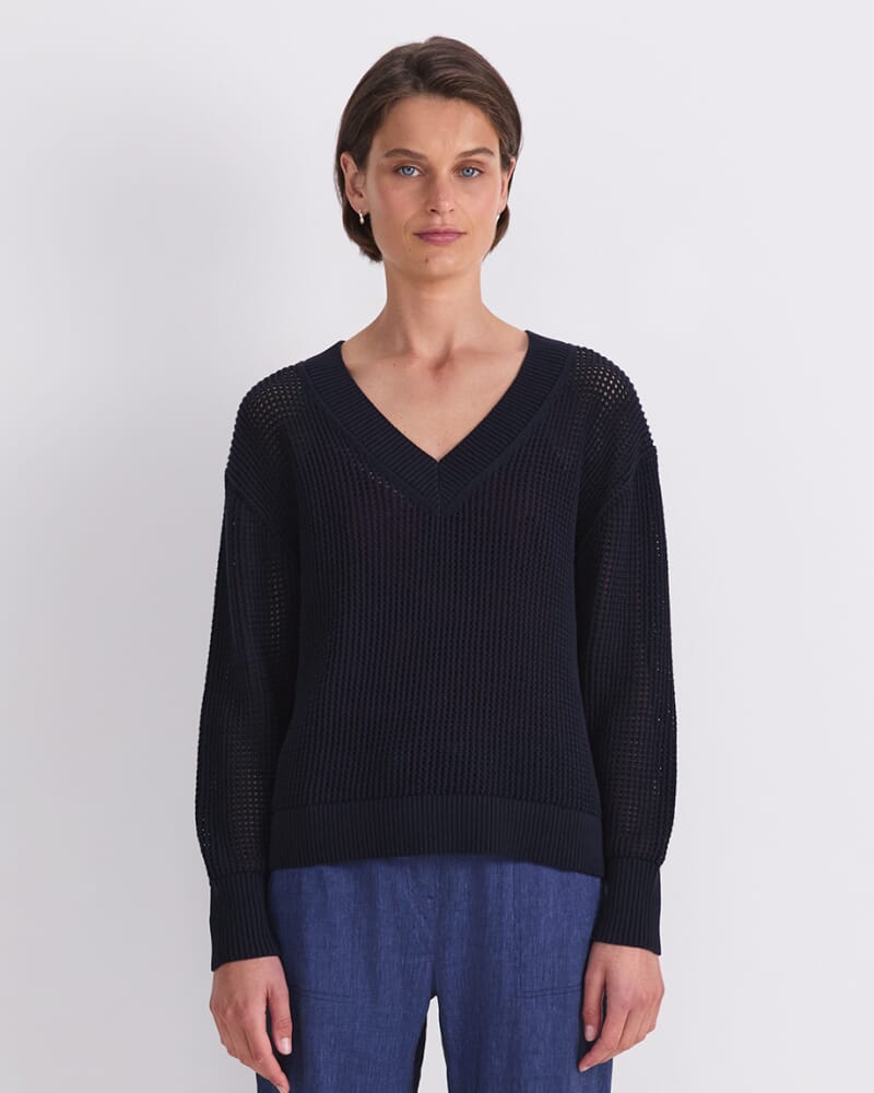 Cotton Crochet V-Neck Knit in NAVY