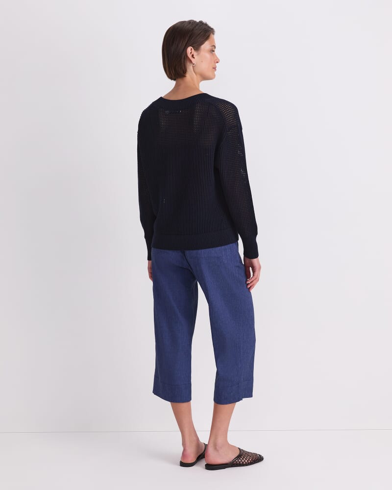 Cotton Crochet V-Neck Knit in NAVY
