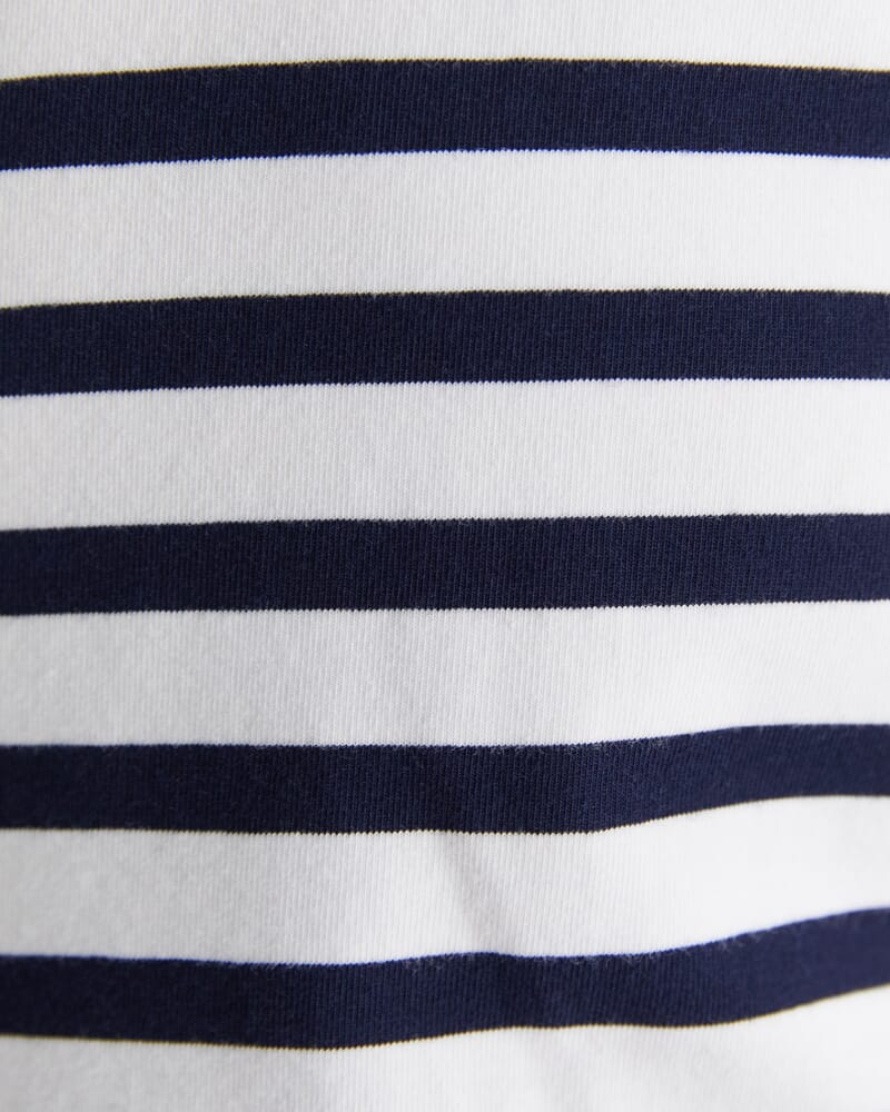 Perfect Tee in NAVY/WHITE