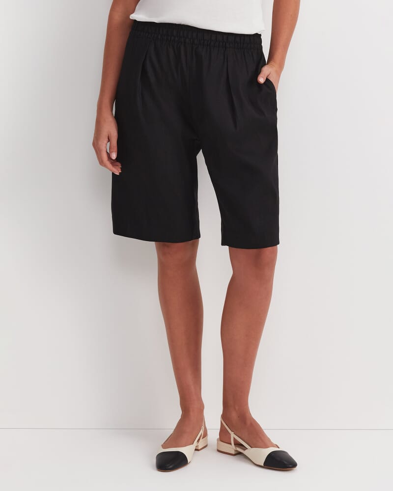 Rosa Elasticated Short in BLACK