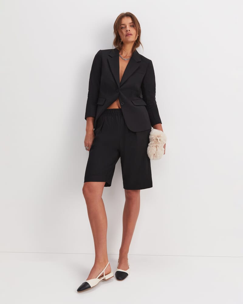 Rosa Elasticated Short in BLACK