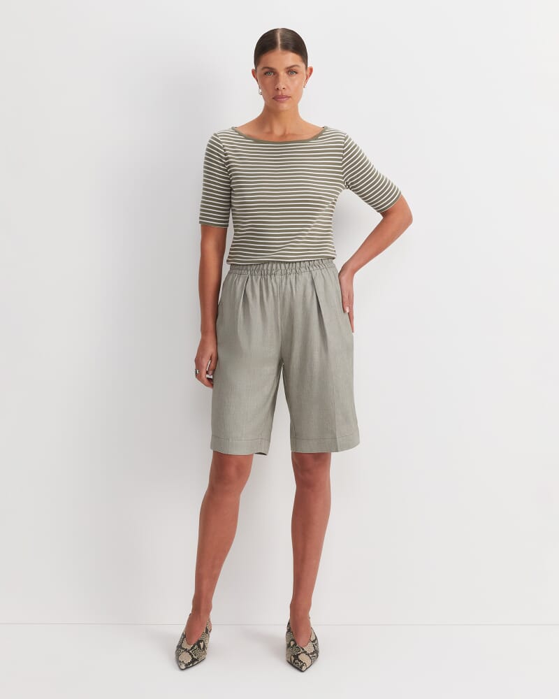 Rosa Elasticated Short in SOFT KHAKI