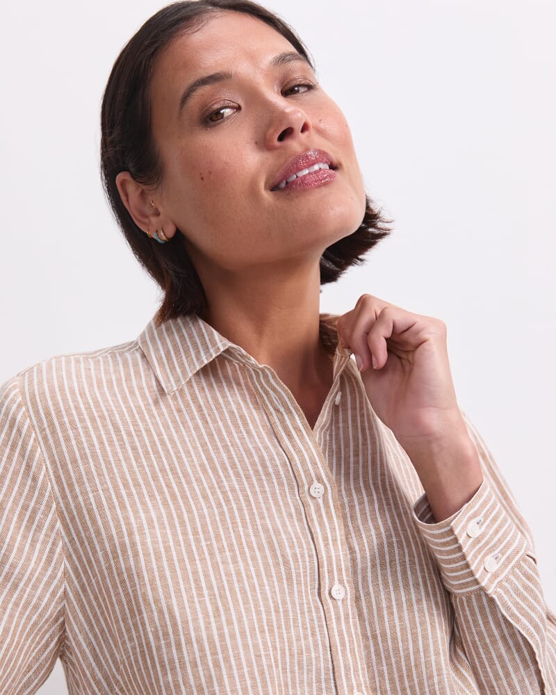Dahlia Stripe Linen Shirt in PEBBLE