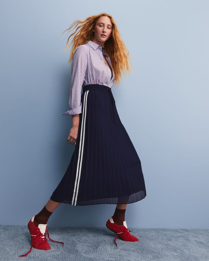 Lumi Pleated Midi Skirt in FRENCH NAVY