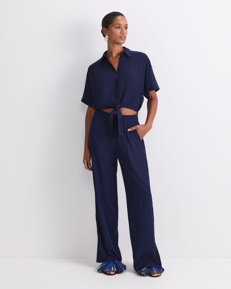 Meryem Tie Front Blouse in NAVY