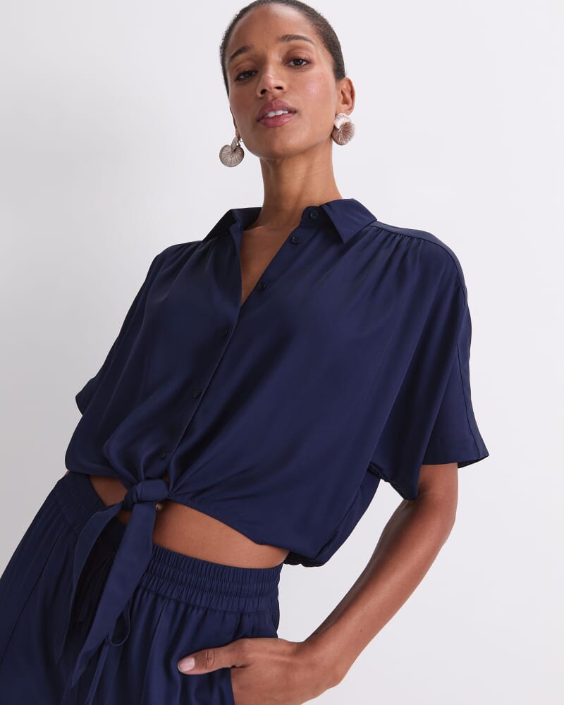 Meryem Tie Front Blouse in NAVY