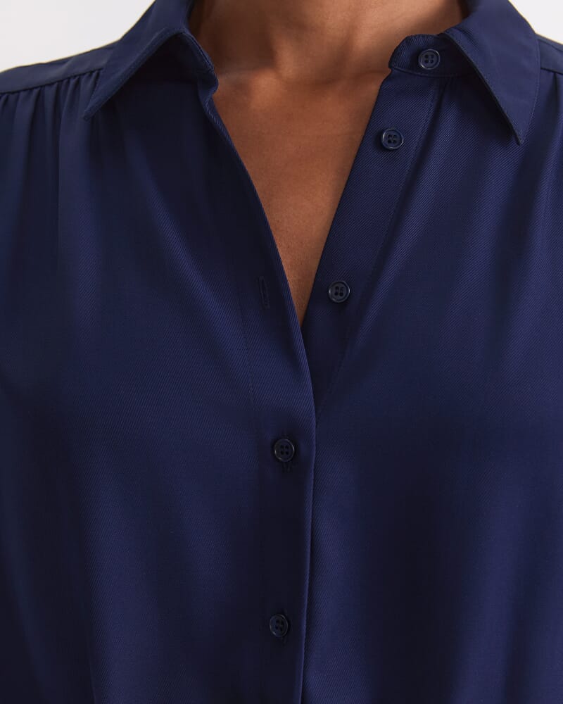 Meryem Tie Front Blouse in NAVY