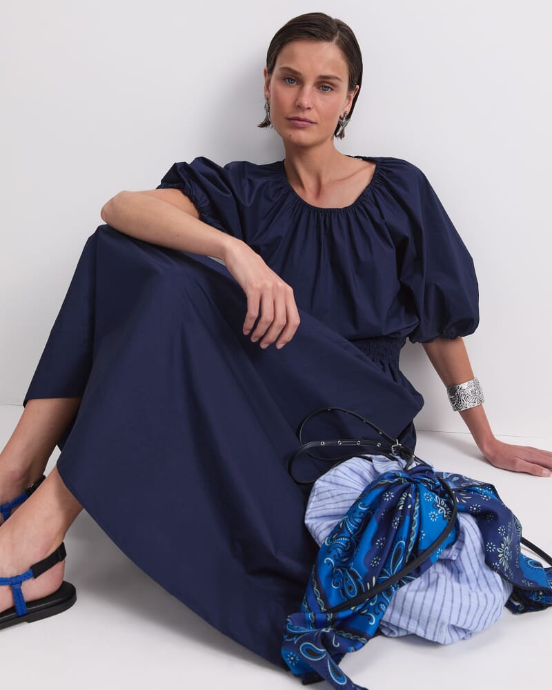 Nila Tie Half Sleeve blouse in NAVY