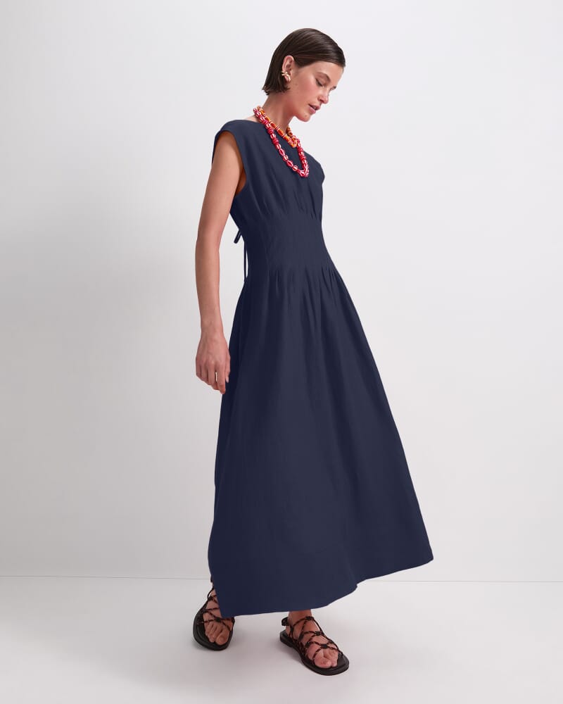 Ariana Pintuck Linen Dress in NAVY