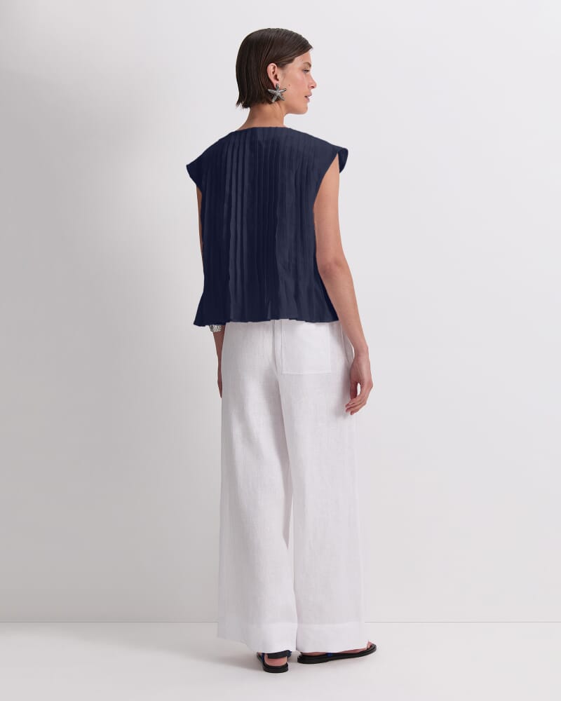 Ariana Pintuck Linen Blouse in NAVY