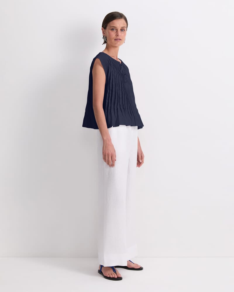 Ariana Pintuck Linen Blouse in NAVY