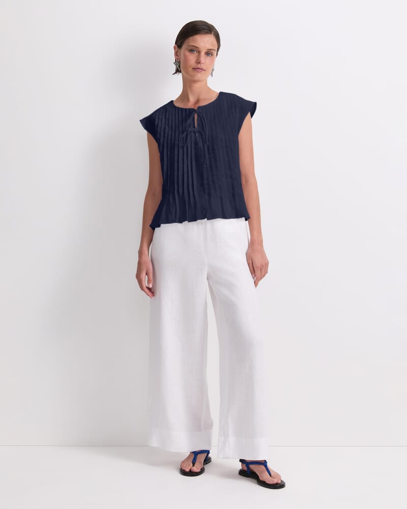 Ariana Pintuck Linen Blouse in NAVY