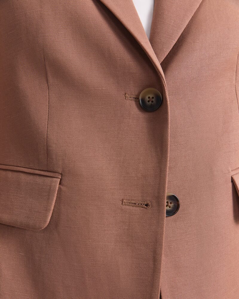 Valerie Fitted Blazer in MOCHA