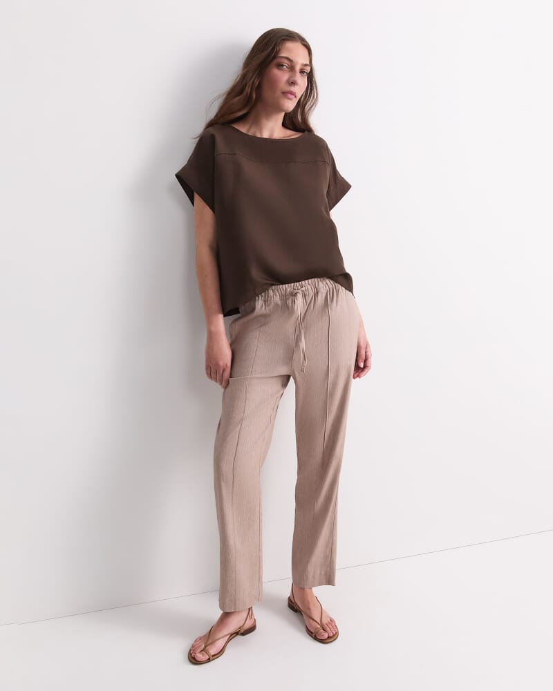 Vallerina Popover Top in CHOCOLATE
