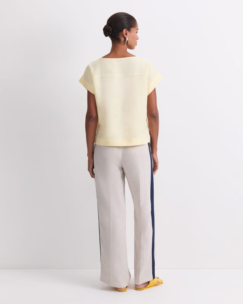 Vallerina Popover Top in LEMON