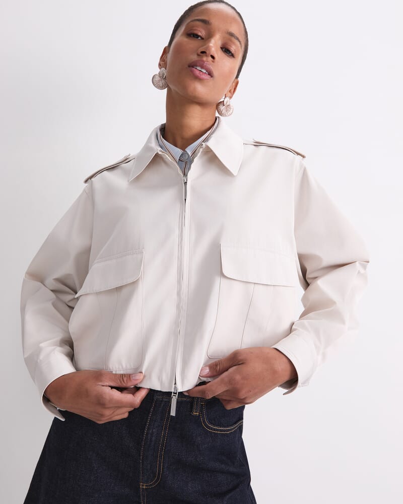 Anora Anorak in CHALK