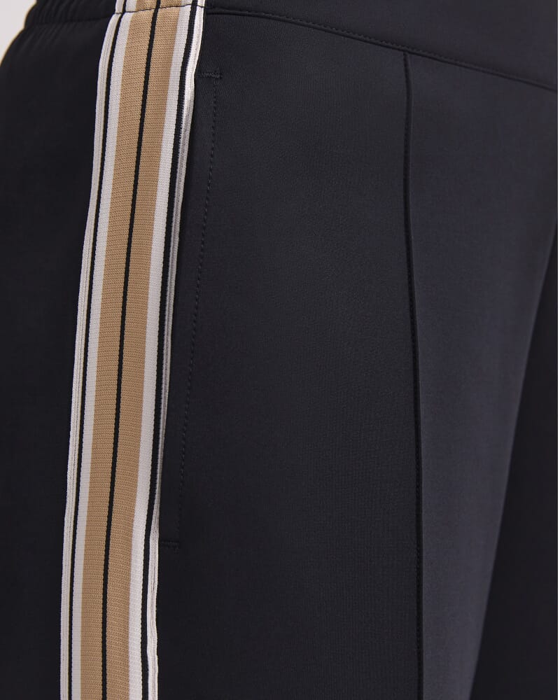 Lina Trackpant in BLACK