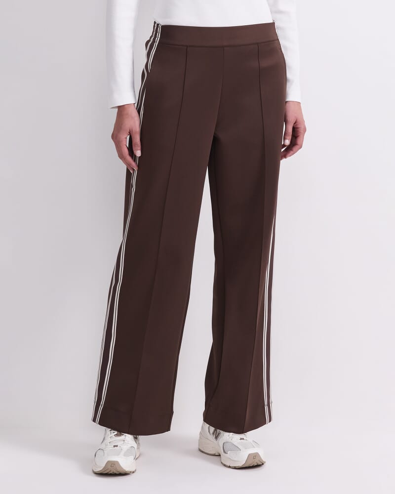 Lina Trackpant in CHOCOLATE
