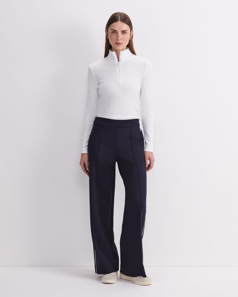 Lina Trackpant in NAVY