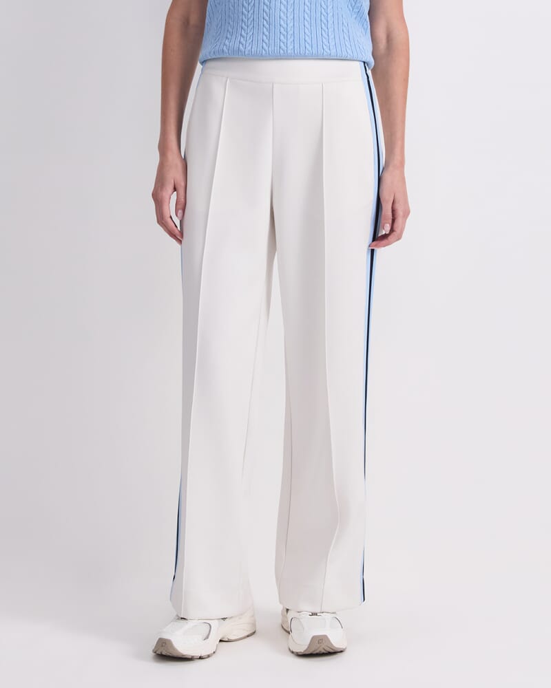 Lina Trackpant in WHITE