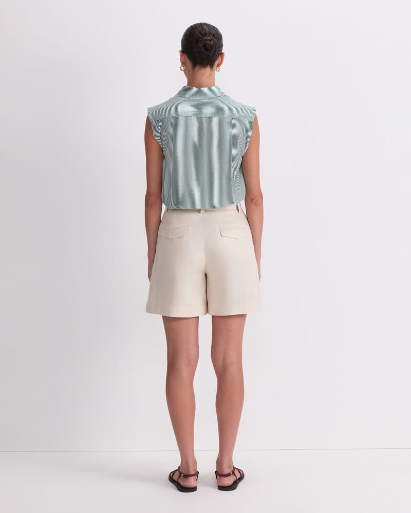 Jamie Linen Pleat Short in ECRU