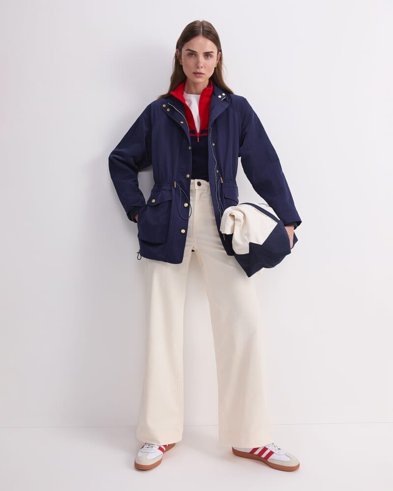 Tia Anorak in NAVY