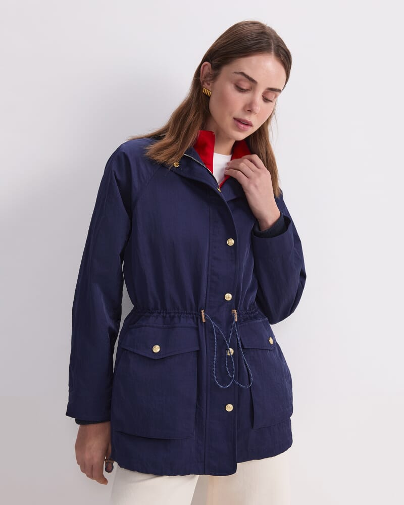 Tia Anorak in NAVY