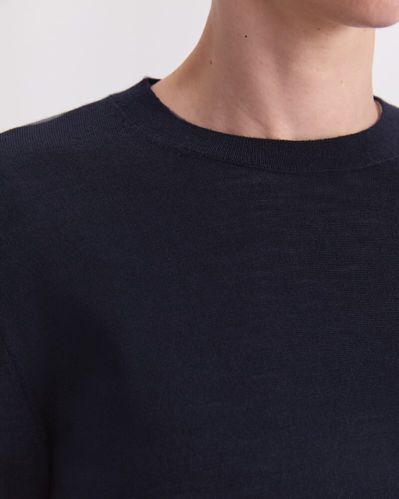 Francis Crew Sweater in NAVY
