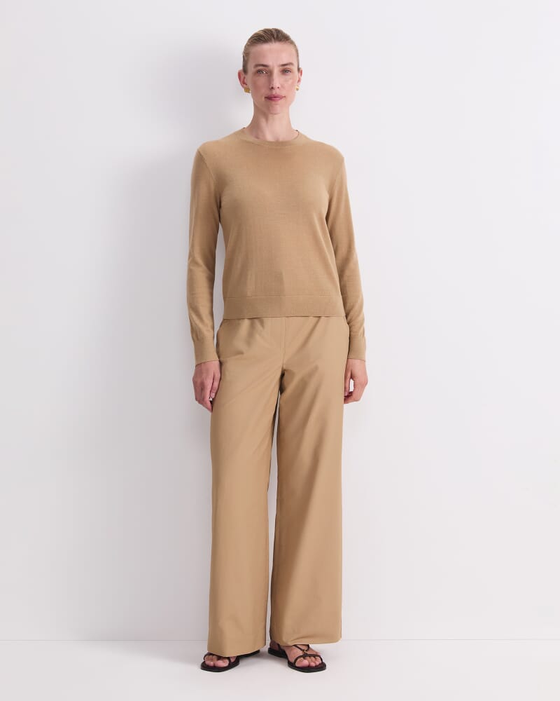 Francis Crew Sweater in PEBBLE