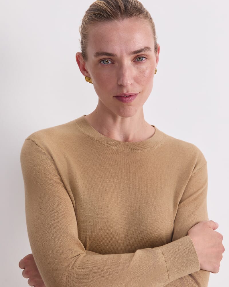 Francis Crew Sweater in PEBBLE