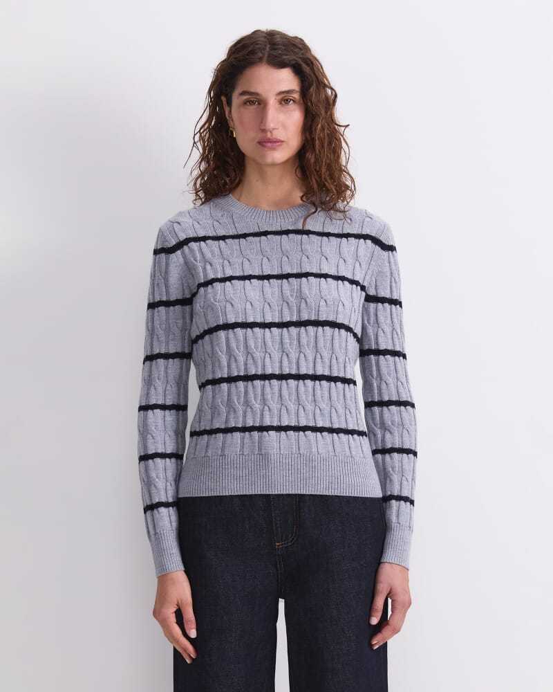 Merino Cable Sweater in GREY/NAVY
