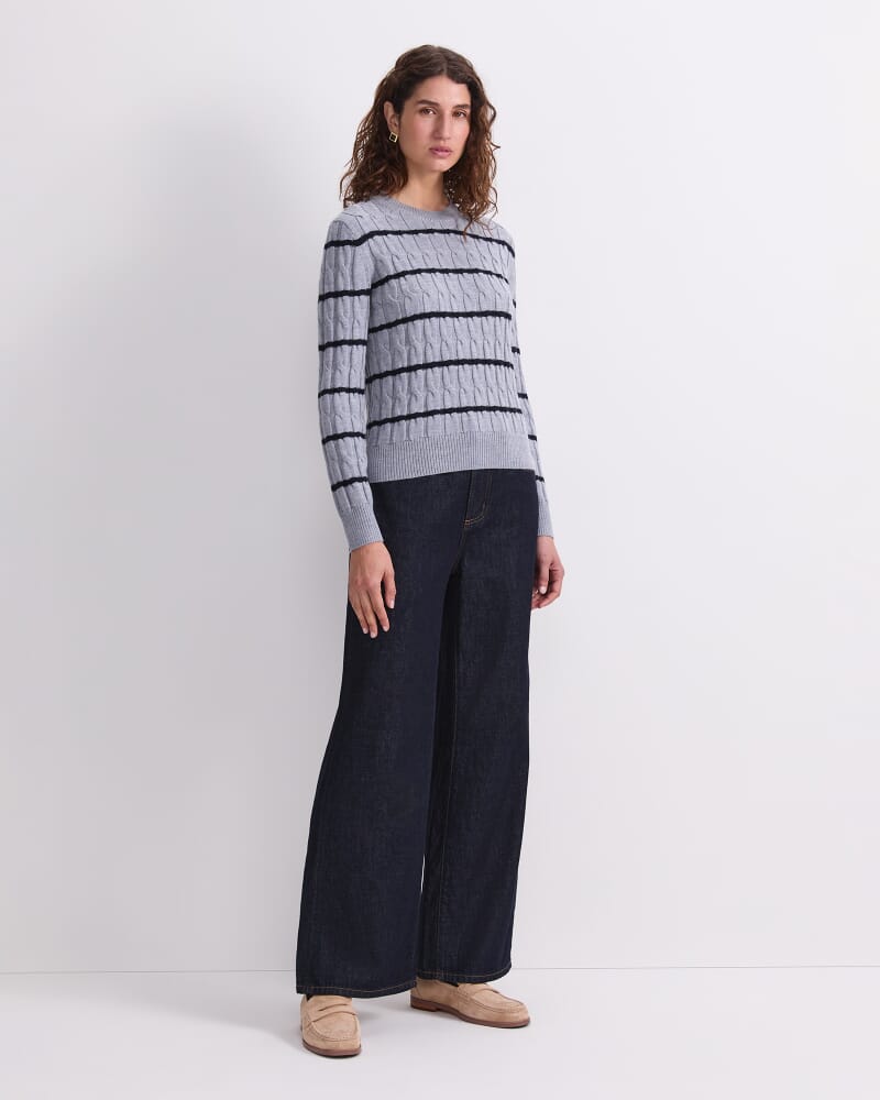 Merino Cable Sweater in GREY/NAVY