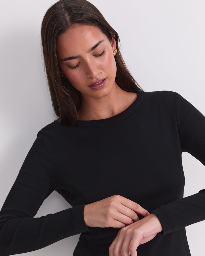 Heidi Long Sleeve Crew Neck in BLACK