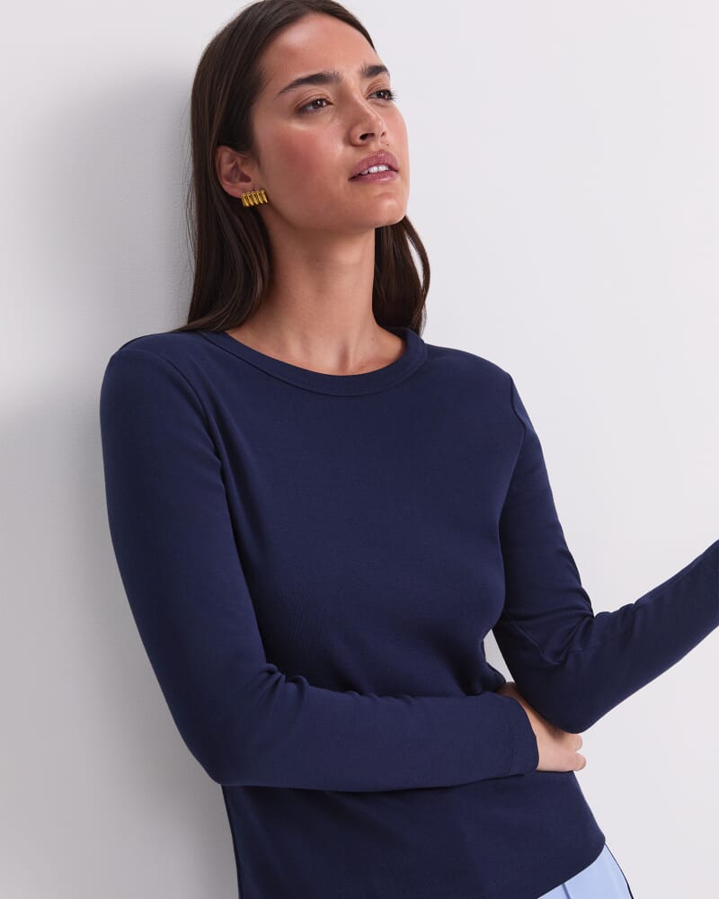 Heidi Long Sleeve Crew Neck in NAVY