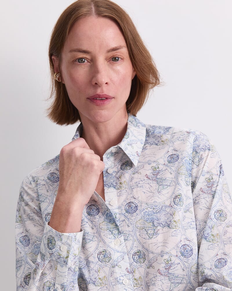 World Liberty Long Sleeve Shirt in WHITE/NAVY