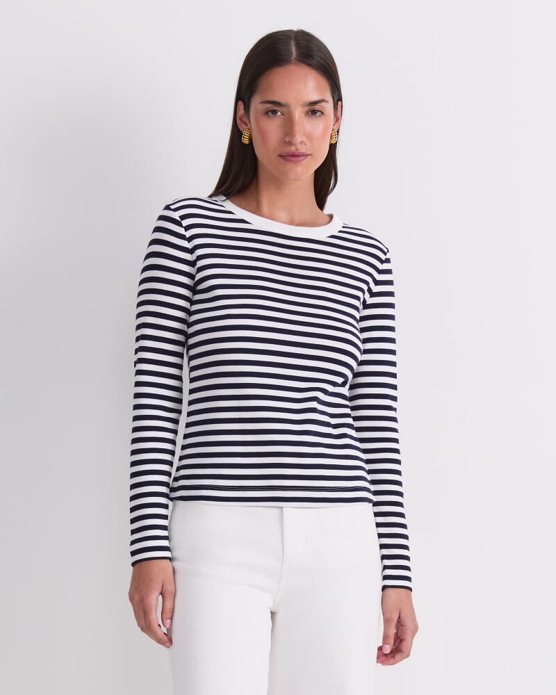 Heidi Long Sleeve Crew Neck in WHITE/NAVY