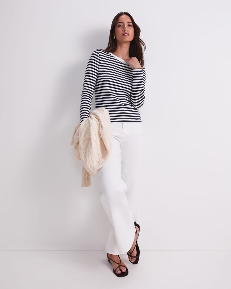 Heidi Long Sleeve Crew Neck in WHITE/NAVY