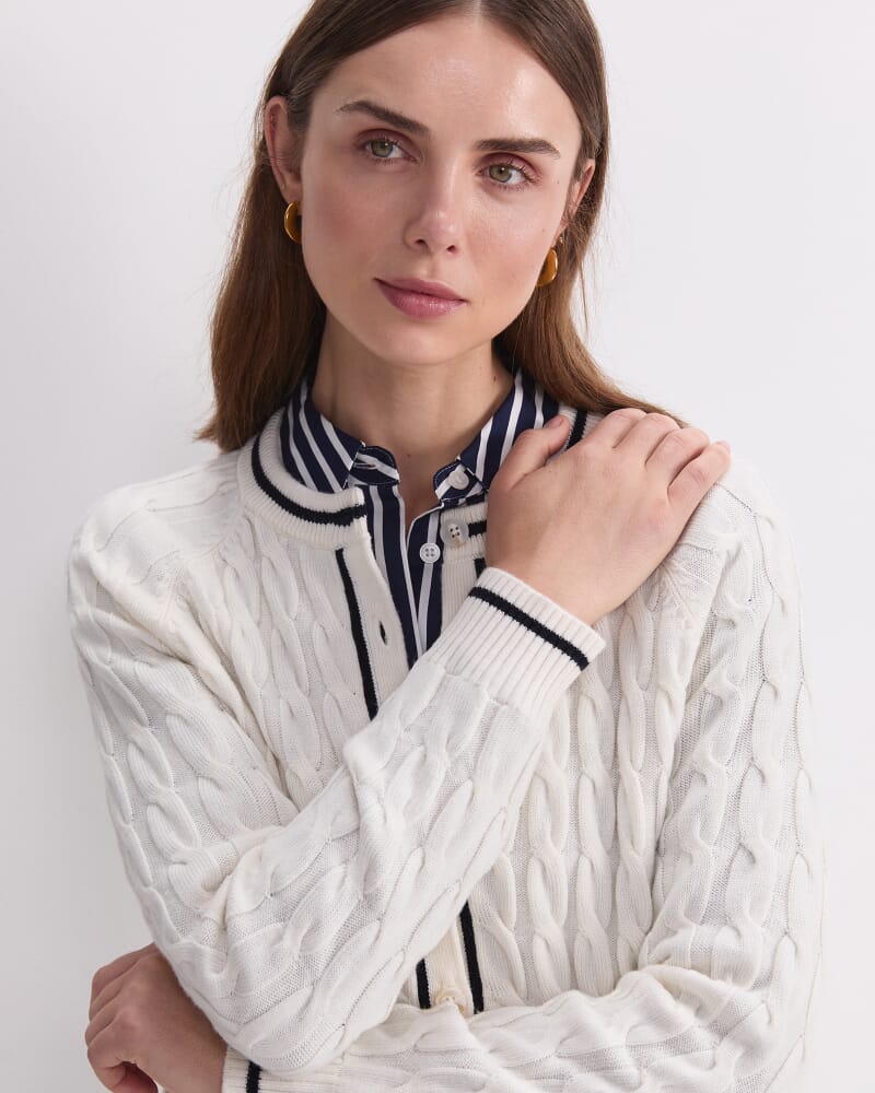 Merino Cable Cardigan in WINTER WHITE/ NAVY
