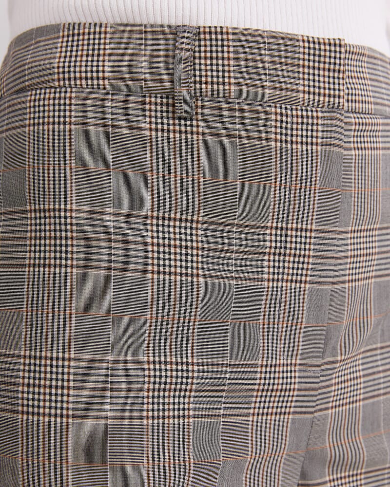 Chelsea Check Pant in MULTI