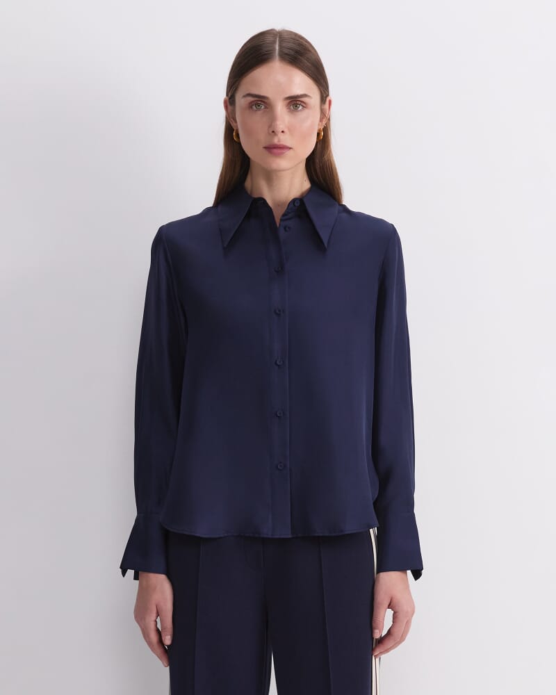Mira Silk Blouse in NAVY