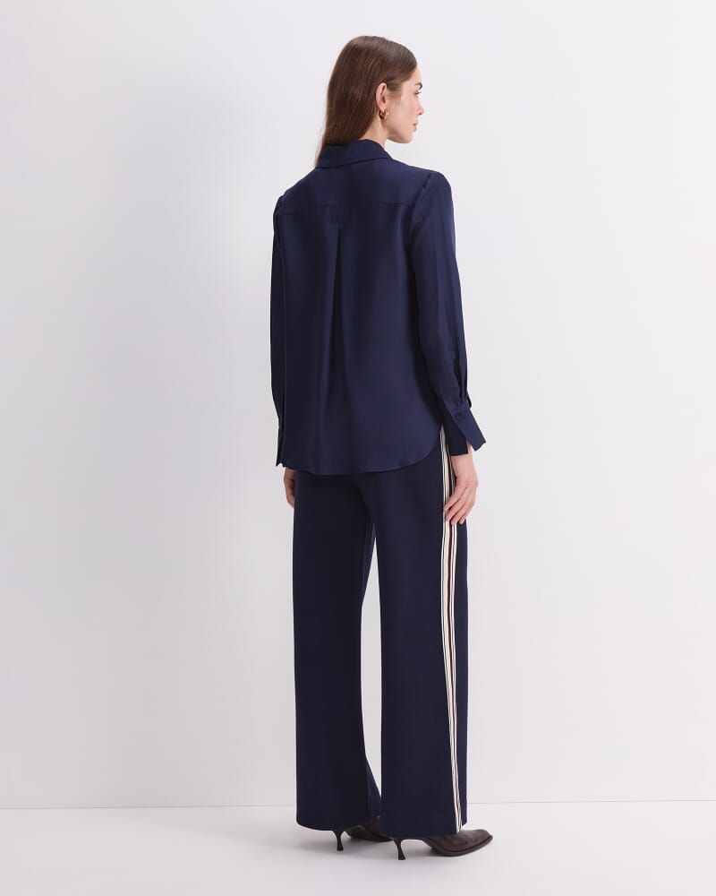 Mira Silk Blouse in NAVY