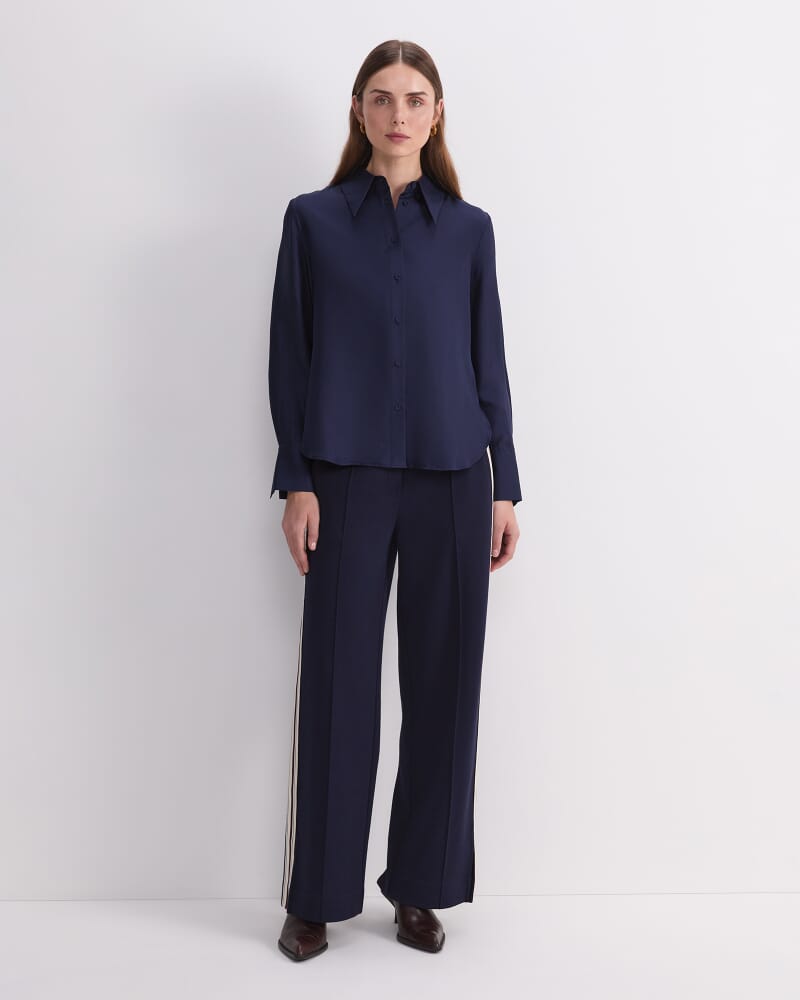 Mira Silk Blouse in NAVY