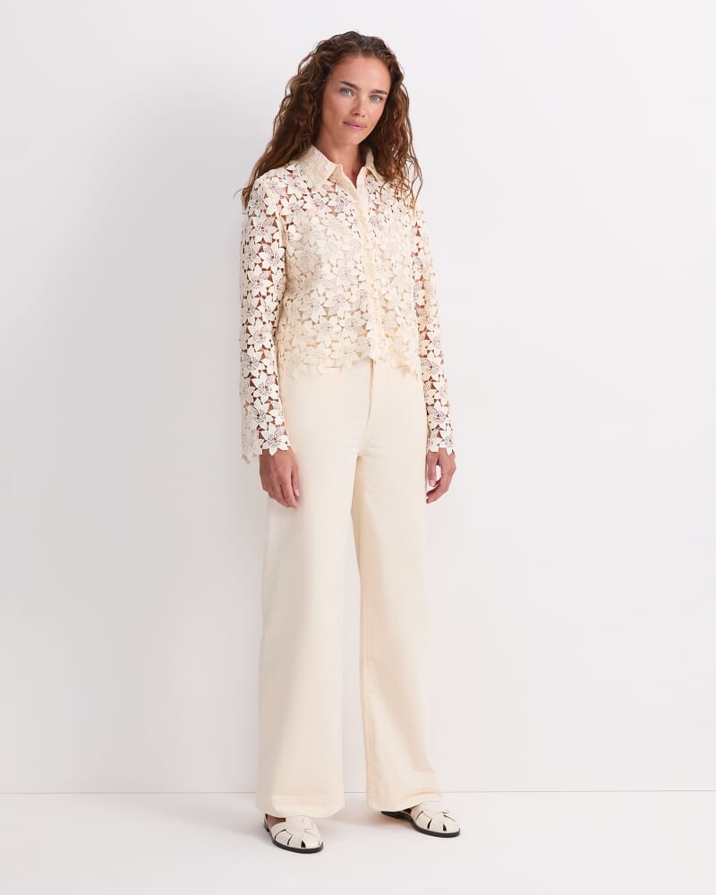 Flora Lace Blouse in IVORY