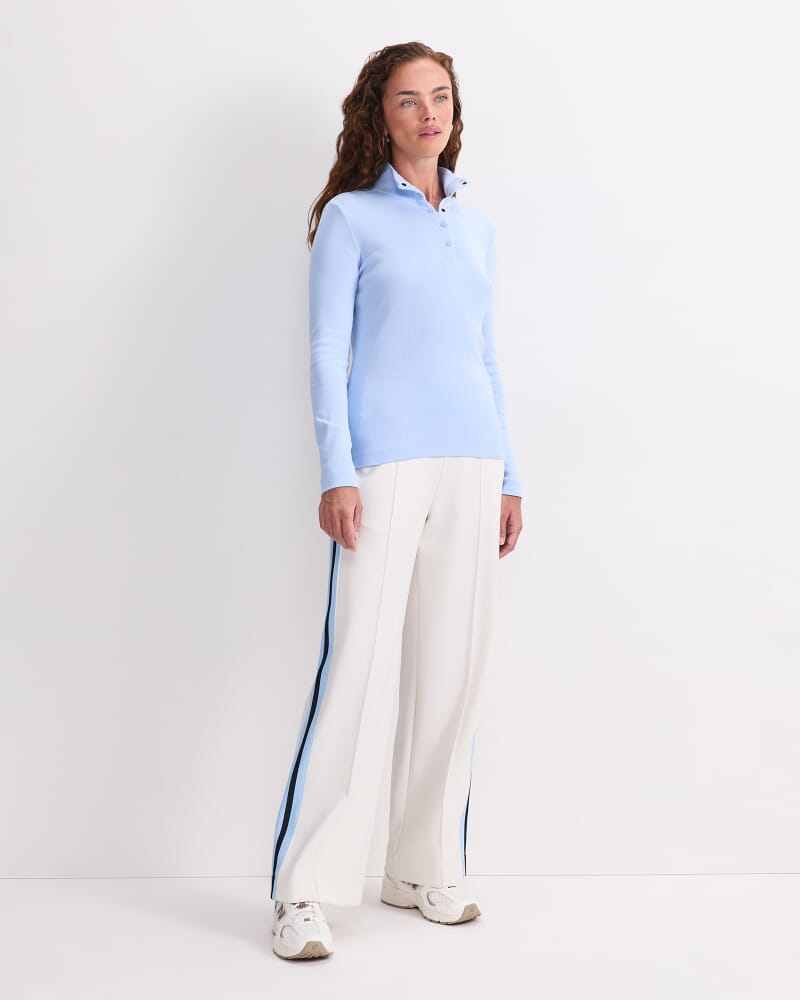 Lucy Snap Funnel Neck Top in BLUE