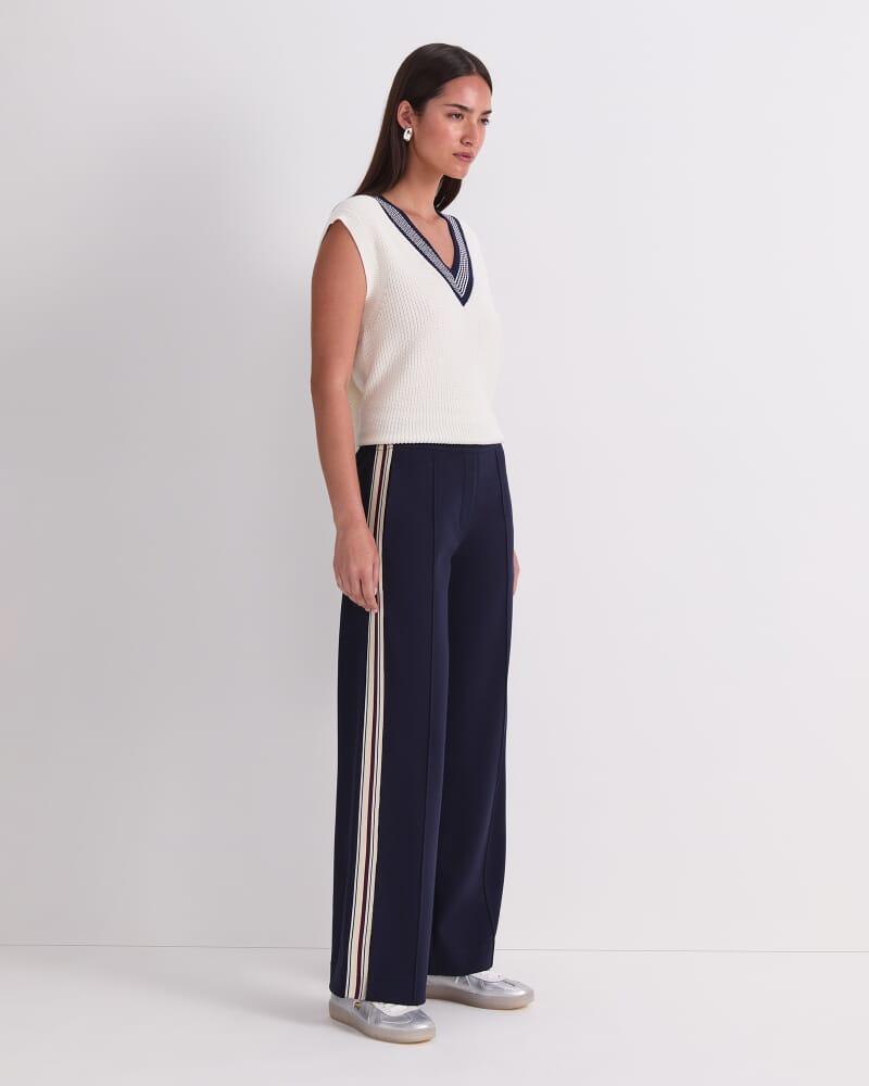 Bailey Track Pant in NAVY